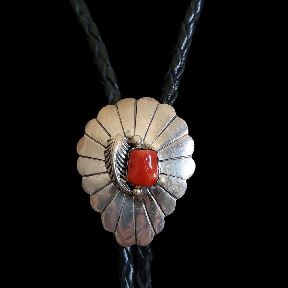 Vintage Sterling Silver Navajo E. Spencer Red Coral & Black Leather Bolo Tie - Picture 9 of 9